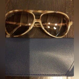 NEW Banbe the Banks Aviator Sunglasses in Tortoiseshell blonde